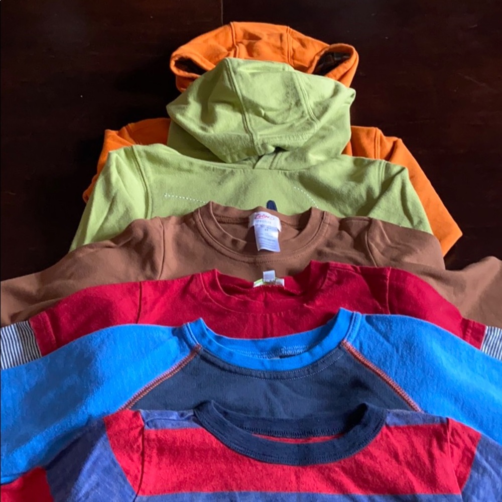 Lot of (6) 3T boys long sleeve shirts/sweatshirts
